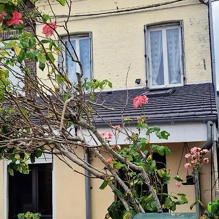 Holiday home Maison Quartier Tres Calme *